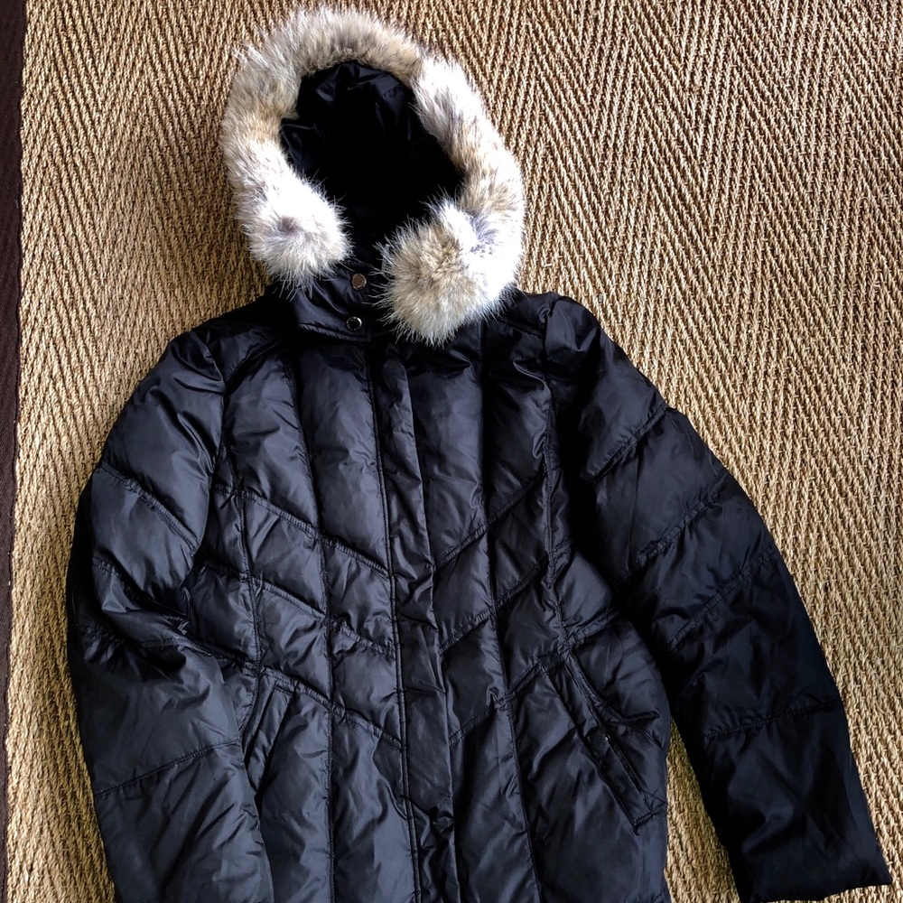 Brand MARC NEW BLK COAT SZ L WITH COYOTE FUR